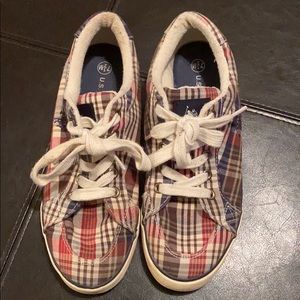 Women’s Canvas shoes